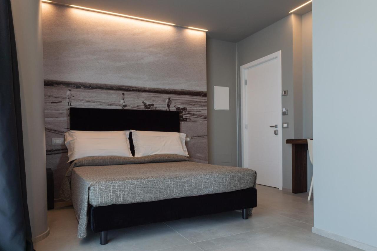 Hotel Commodore Cervia Extérieur photo