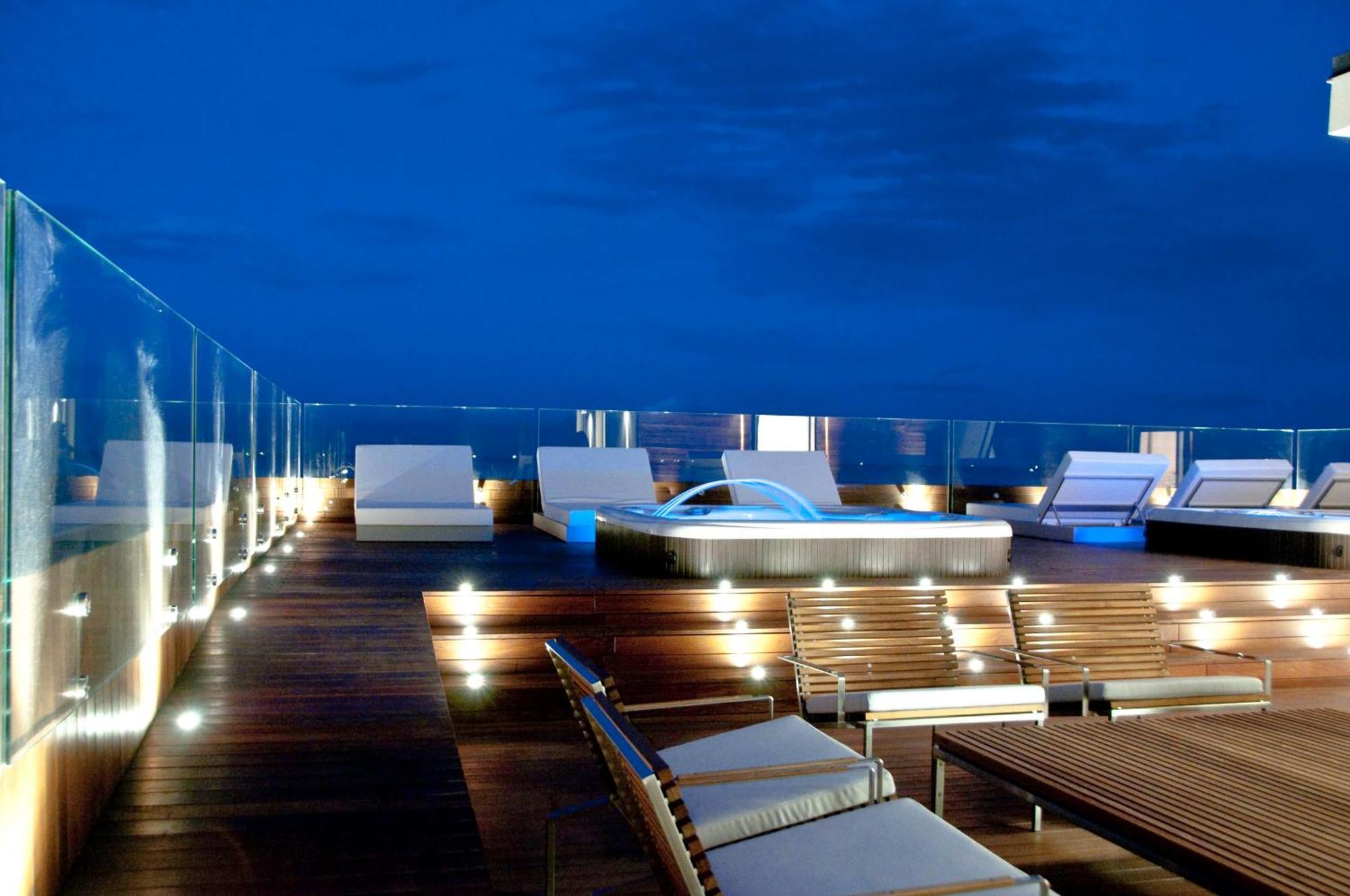 Hotel Commodore Cervia Extérieur photo