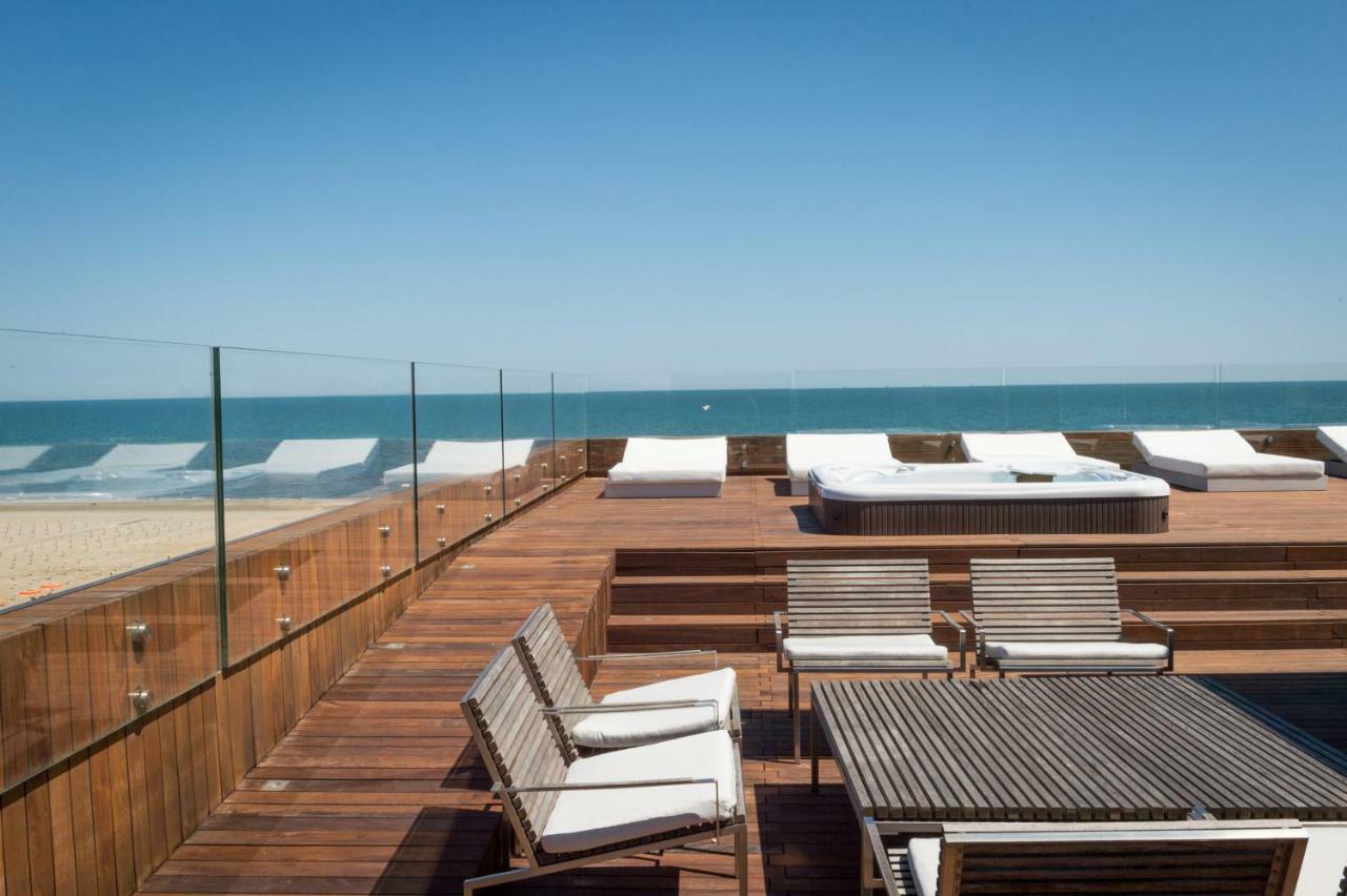 Hotel Commodore Cervia Extérieur photo