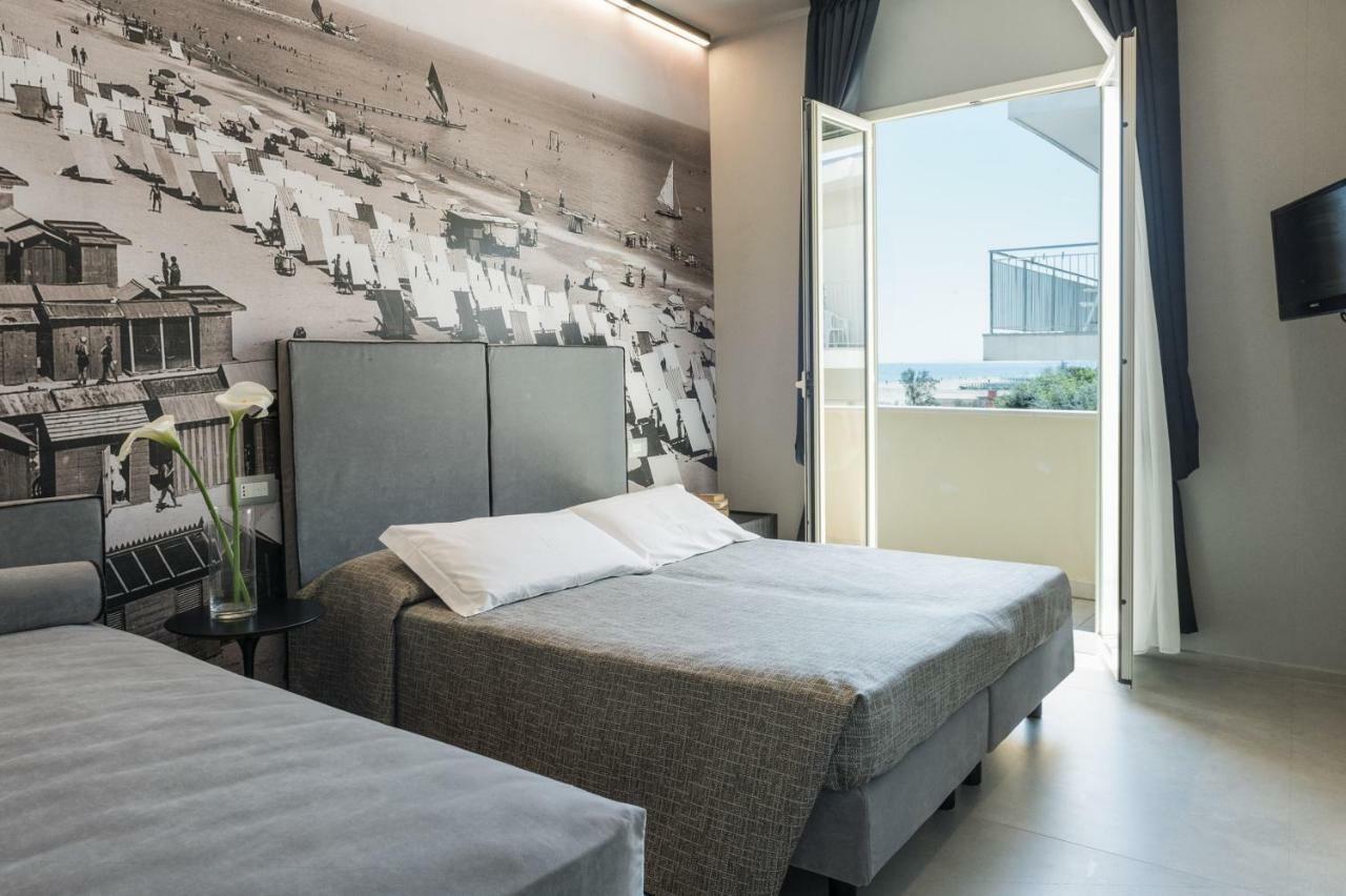 Hotel Commodore Cervia Extérieur photo