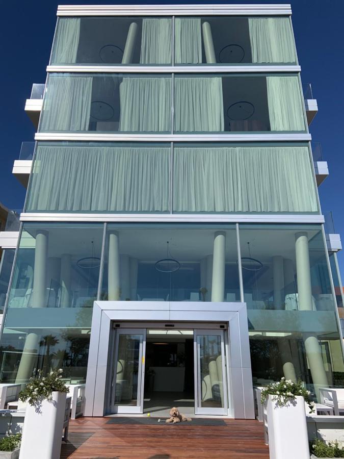 Hotel Commodore Cervia Extérieur photo